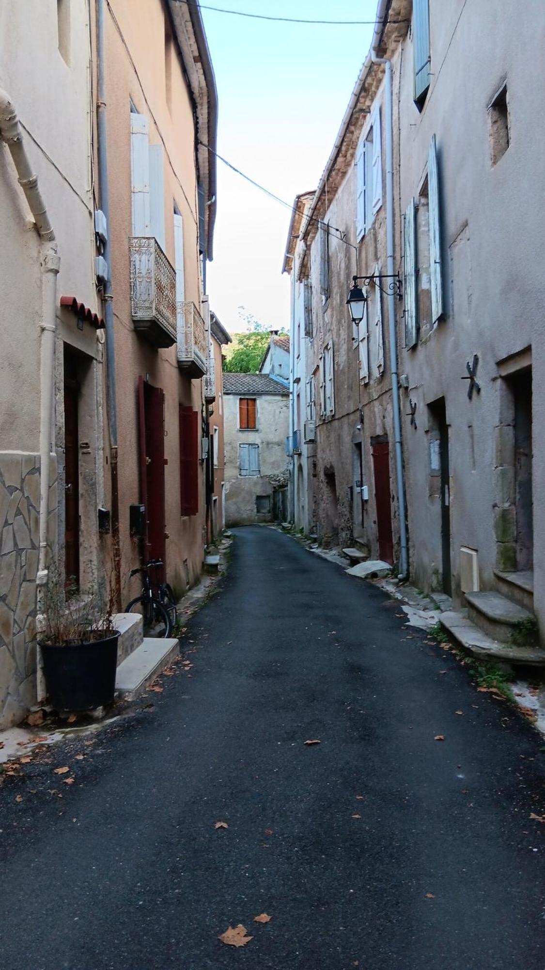 Appartement Pour 4 Personnes Dans Une Rue Tres Calme Saint-Laurent-le-Minier Екстериор снимка